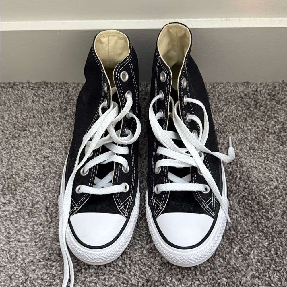 Converse Black High-Tops